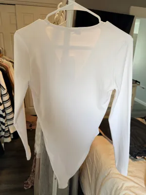 ZARA V-Neck White Bodysuit thumbnail 3