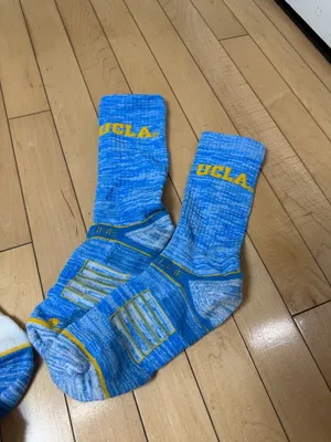 Set of 2 UCLA Collegiate College Bruins Crew Socks NWOT Size Medium thumbnail 3