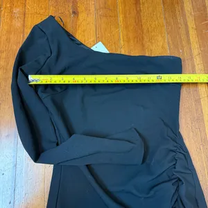 Windsor One-Shoulder Black Ruched Bodycon Dress thumbnail 7