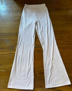 Light Pink Flare Leggings Medium thumbnail 1