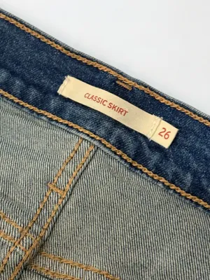 Levi Strauss & Co Blue Denim Jean Skirt Size 26 Knee Length Button Pockets thumbnail 4
