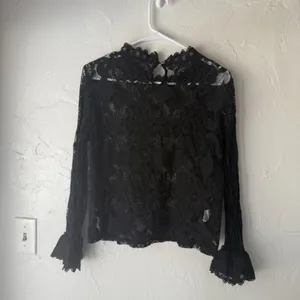 Black‎ Lace Mock Bell Sleeve Blouse Whimsigoth Size L Witchy Vamp Going Out thumbnail 4