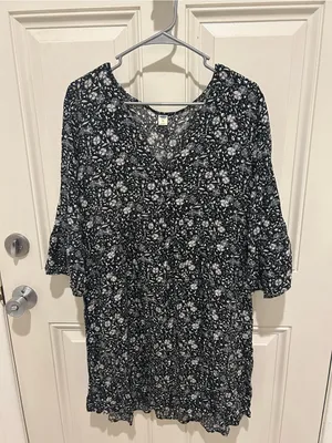 Old Navy Black Floral Babydoll Mini Dress thumbnail 2