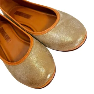 Trask Piper Gold Metallic Brush Off Natural Vachetta Leather Flats thumbnail 4