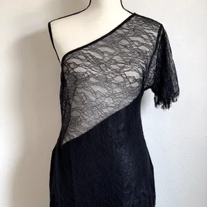 NWT ASOS One Shoulder Lace Evening‎ Midi Dress in Black thumbnail 3