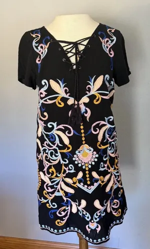 Skies Are Blue Dress Size Small Black Embroidered Shift Boho‎ Floral Feminine thumbnail 1