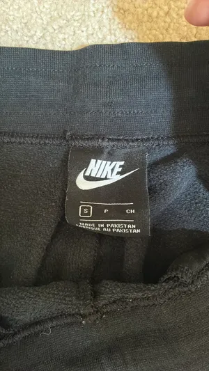 Black Nike Sweatpants thumbnail 4