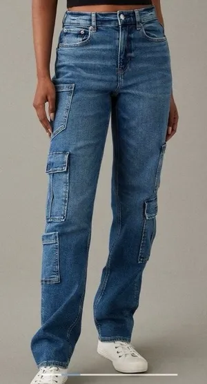 American Eagle Super High Waisted Baggy Straight Cargo Jean Women’s 4 Regular thumbnail 1