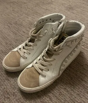 VH Sneakers with Diamond thumbnail 2