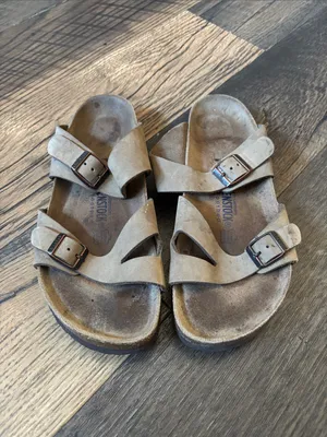 Birkenstock Classic Leather 2 Strap Slide in Taupe Brown EU 41 / US 10 Women’s thumbnail 2