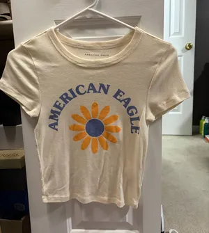 American Eagle Cream Baby Tee - Size S - NWOT thumbnail 1