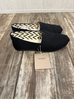 Toms Black Slip-On Canvas Shoes Size 5.5 Wide thumbnail 8