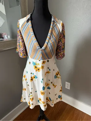 Free People Mix It Up floral striped v neck boho babydoll mini dress 4. thumbnail 2