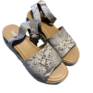 SODA Sandals Snake Print Grey 7 Womens Espadrille Platform Ankle Strap thumbnail 3
