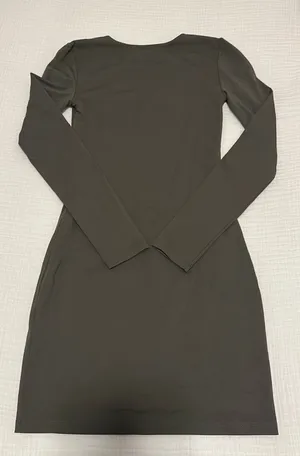 Aritzia Contour Dress Long Sleeve  thumbnail 3
