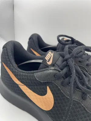 Nike Tajun casual comfy black sneakers women’s Size 9.5 thumbnail 11