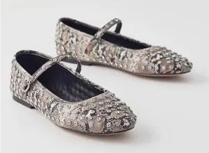NEW Steve Madden Vinette Mary Jane Snake Print Studded Flat Size 6.5 thumbnail 1