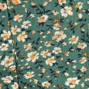 American‎ Eagle Green Floral Romper Smocked Back Tie Waist Short Sleeve Medium thumbnail 4