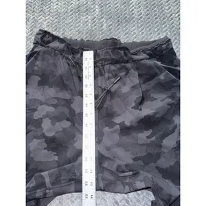 Lululemon‎ Women's Stretch HR Jogger Color Black Camouflage Size 10 thumbnail 9