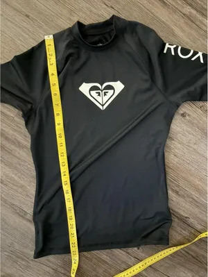 Roxy Whole Hearted SS Rash Guard - Black Medium 90s Y2K thumbnail 3