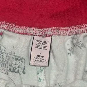 Victoria's Secret Women’s Pajama Bottoms with Pink and White XS thumbnail 3