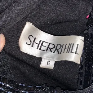 Sherri Hill Style 51662 High Slit Two Piece Sequin Dress Size 6 thumbnail 7