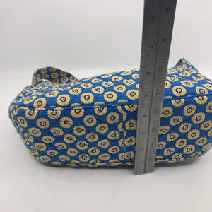 Vera Bradley Blue Tan Nylon Small Handbag thumbnail 4