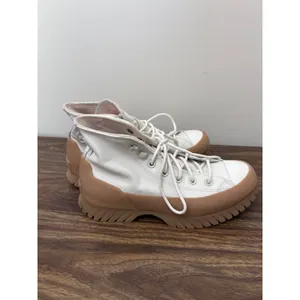 Converse Chuck Taylor All Star Lugged Winter 2.0 White Leather Boots 171425C 7.5 thumbnail 4