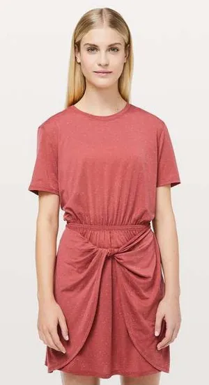 lululemon athletica Knot-Waist Short Sleeve Tee Unwind Your Mind Dress Size 2 thumbnail 1