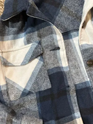 Navy blue oversized flannel Size M thumbnail 3