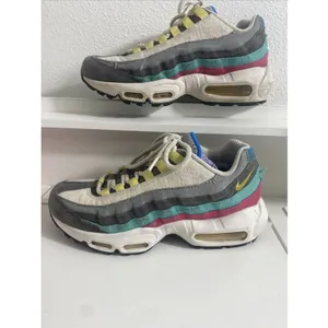 Nike Air Max 95 SE Recraft Air Sprung DN4371-001 Grey Size 6.5Y 24.5 Cm thumbnail 3