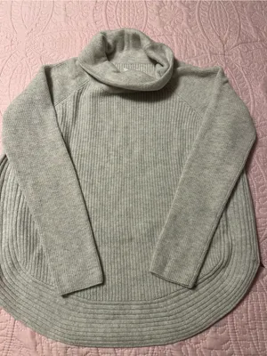 Vince Heathered Light Gray Ribbed Cowl Neck Sweater thumbnail 1