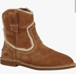 Ugg women’s Catica boots thumbnail 1