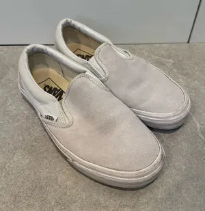 Vans Slip-On in Light Gray thumbnail 1
