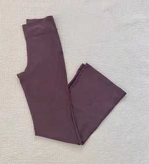 Old Navy burgundy purple flare leggings thumbnail 1