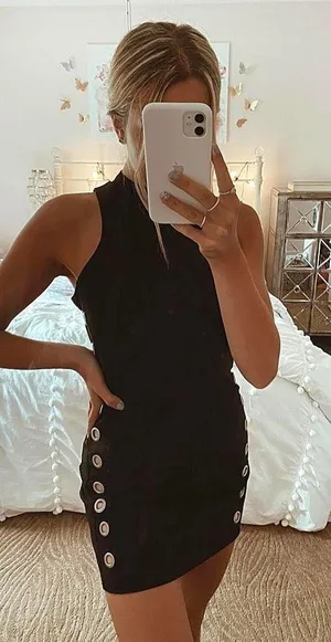 Glamorous Dress thumbnail 3