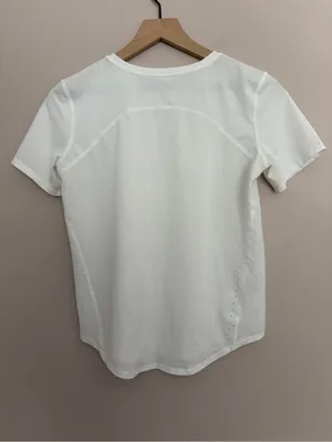 Lululemon High-Neck Running and Training T-Shirt White thumbnail 3