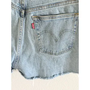 Levi’s 501 Cutoff Denim Shorts Light Wash Button Fly Raw Hem S thumbnail 6