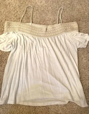 Charlotte Russe White Off-Shoulder Top thumbnail 2