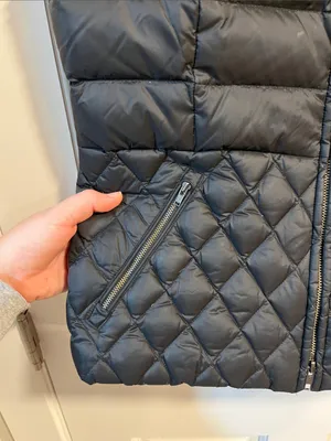Talbots Down Filled Puffer Vest in Black Size Medium thumbnail 5