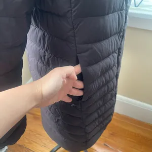 Patagonia Women’s black hooded long down puffer full zip jacket size M thumbnail 4