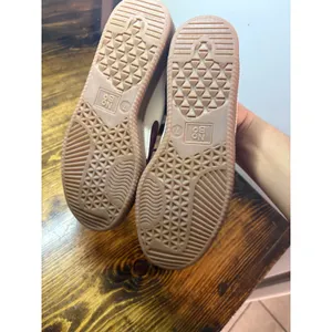 No Boundaries Burgundy Sneakers Size‎ 7 thumbnail 5
