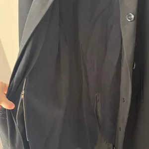 Gallery Vintage Long Black Fleece Lined Y2K Trench Overcoat thumbnail 3