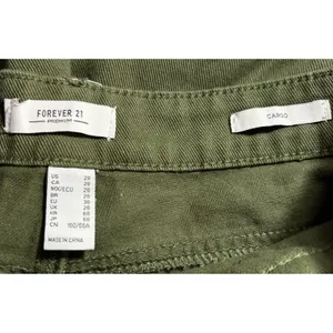 Forever 21 Green Khaki Cargo Casual Pants pockets wide leg‎ travel 26 NWOT thumbnail 6