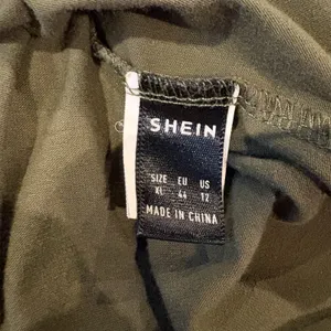 Shein Olive Green Short sleeve Top T shirt Size XL Flutter Sleeve Pull over thumbnail 5