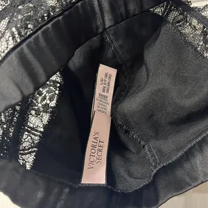 Victoria's Secret Bralette thumbnail 3