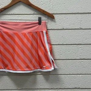 Nike Dri-FIT peach orange and pink diagonal-striped athletic skort size S thumbnail 6