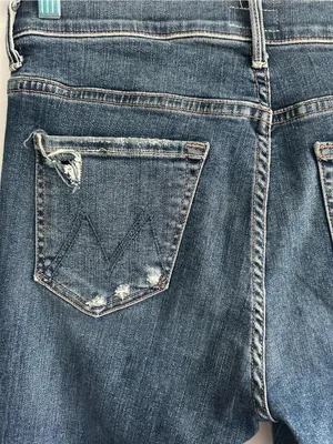 Mother | the insider crop step chew jeans in dancing on coals wash thumbnail 8