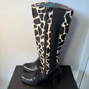 Diego‎ di Lucca Black Leather Giraffe Print Calf Hair Shaft Boots Womens Size 7 thumbnail 7