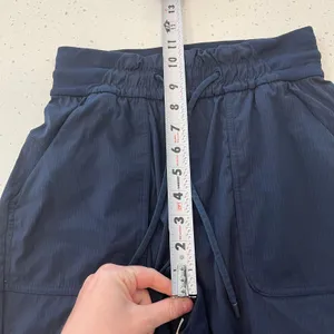 Lululemon Beyond the‎ Studio Crop Pants Navy Size 2 thumbnail 9